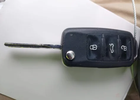 3VW2K7AJ9DM242868
